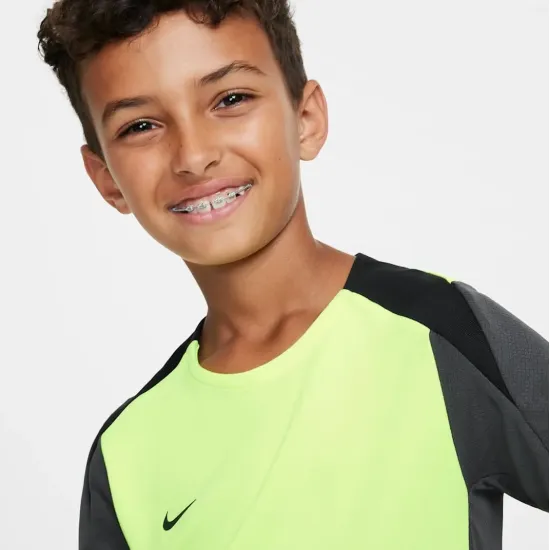 Футболка Nike Dri-FIT Strike SS Top FN8407-702