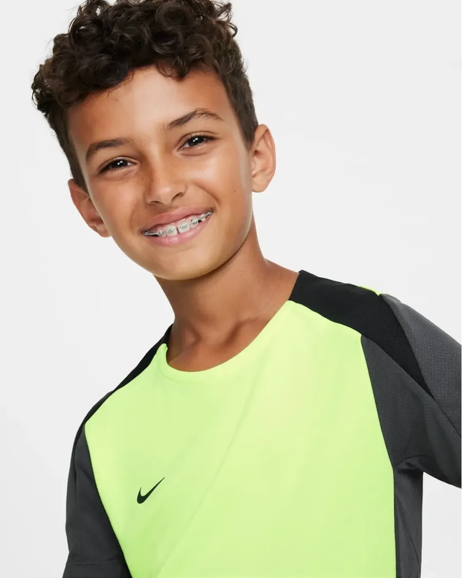 Футболка Nike Dri-FIT Strike SS Top FN8407-702