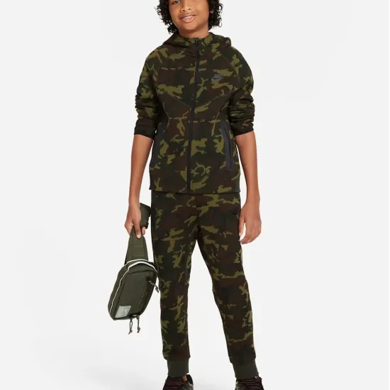 Костюм Nike Tech Fleece Full-Zip FN9118-010_FN9120-010