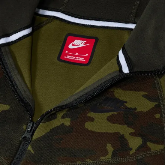 Костюм Nike Tech Fleece Full-Zip FN9118-010_FN9120-010