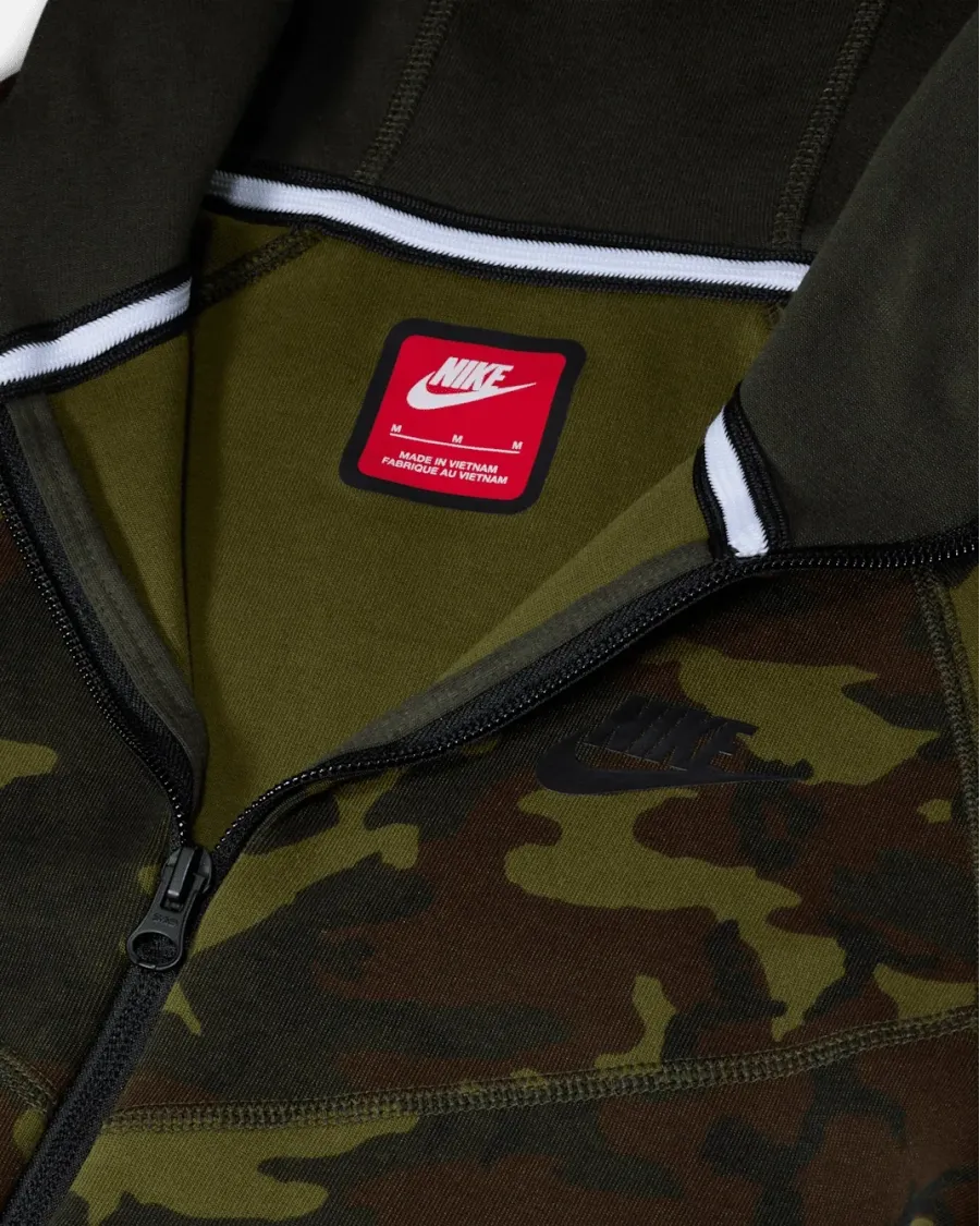 Костюм Nike Tech Fleece Full-Zip FN9118-010_FN9120-010
