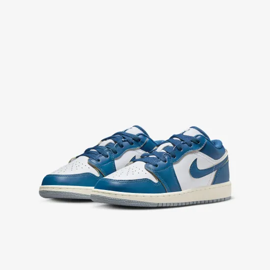 Кросівки Nike Air Jordan 1 Low SE FN9137-141