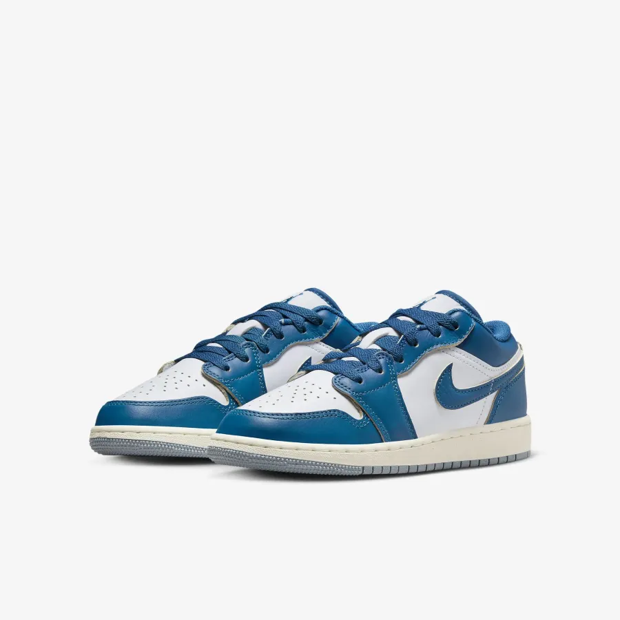 Кросівки Nike Air Jordan 1 Low SE FN9137-141