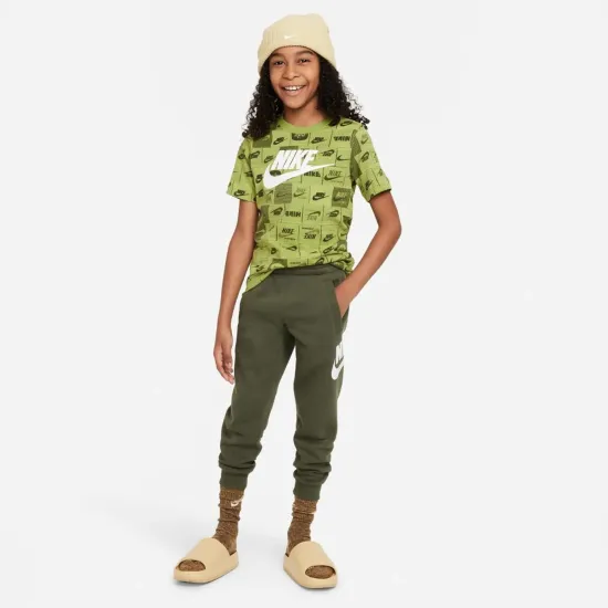 Футболка Nike Sportswear Club Seasonal AOP HBR FN9609-377