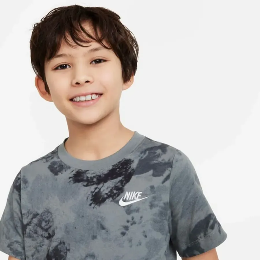 Футболка Nike SportswearTee Club Seasonal All Over Print FN9612-084