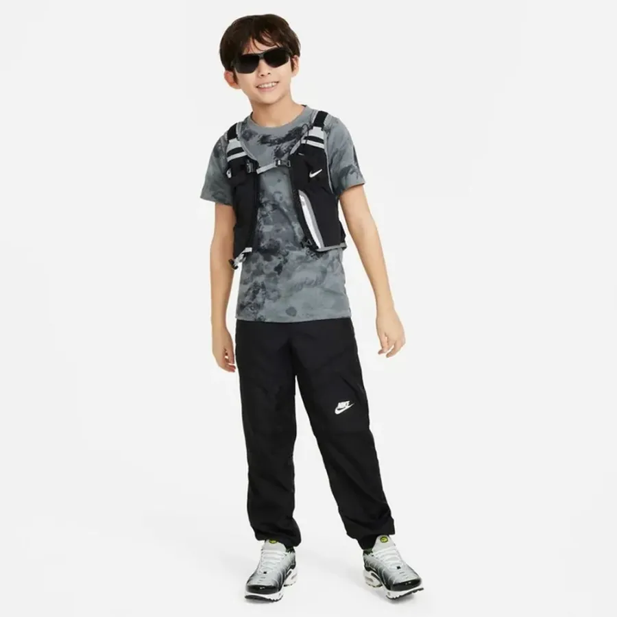 Футболка Nike SportswearTee Club Seasonal All Over Print FN9612-084