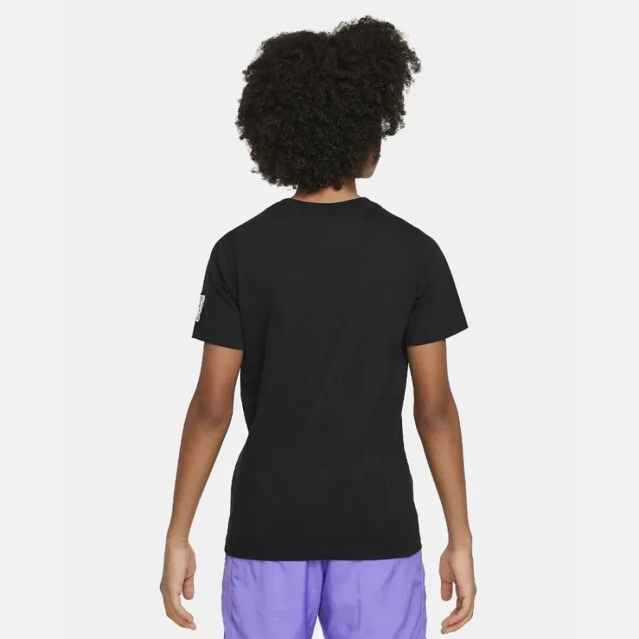 Футболка Nike Sportswear Boxy FN9614-010