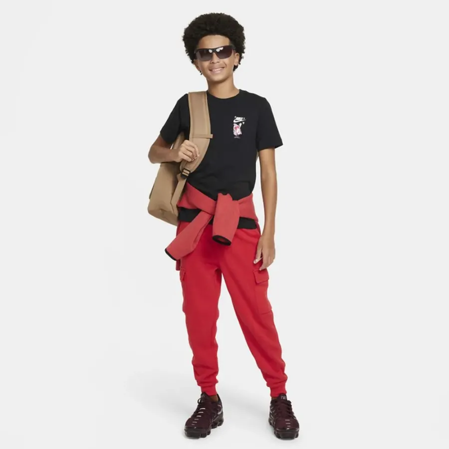 Футболка Nike Sportswear Tee Boxy 3 FN9616-010
