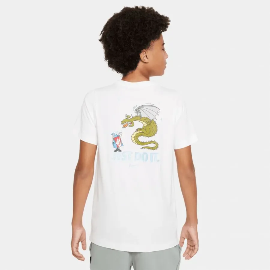 Футболка Nike Sportswear Tee Boxy 3 FN9616-100