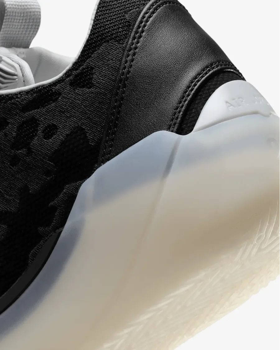 Кросівки Nike Air Jordan 39 Croix FQ0213-010