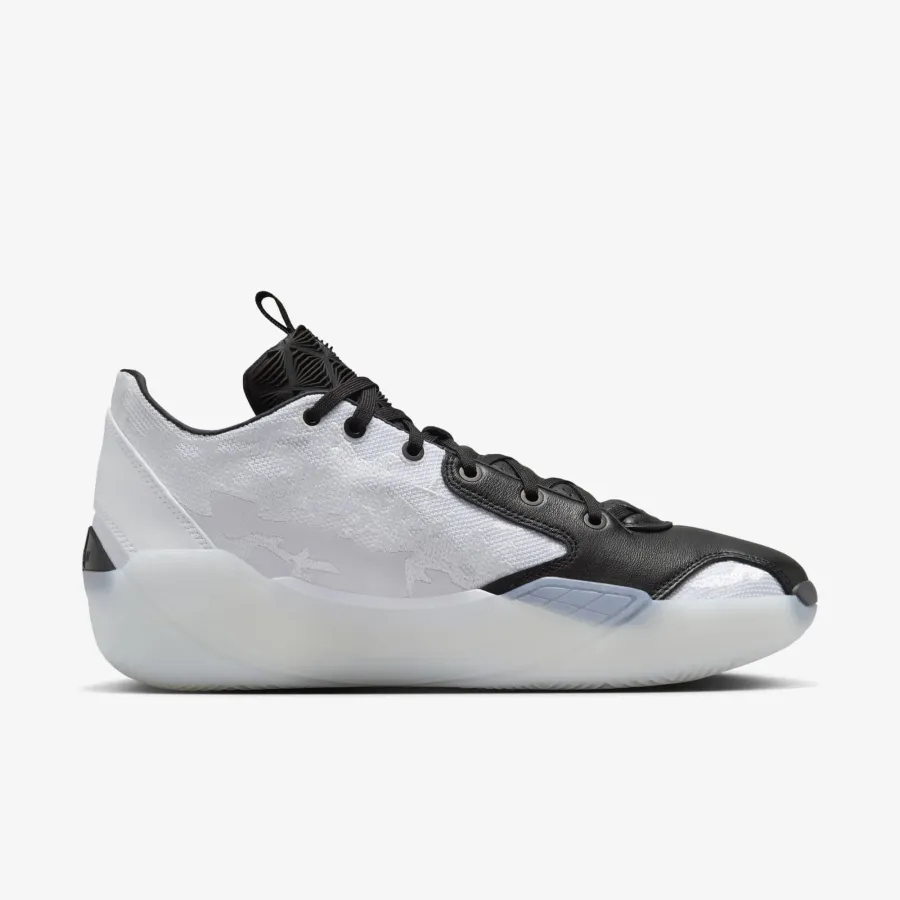 Кросівки Nike Air Jordan 39 Croix FQ0213-100