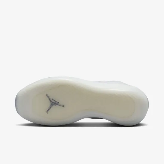 Кросівки Nike Air Jordan 39 Croix FQ0213-100