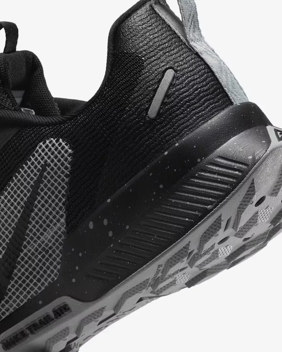 Кросівки Nike Juniper Trail 3 FQ0902-001