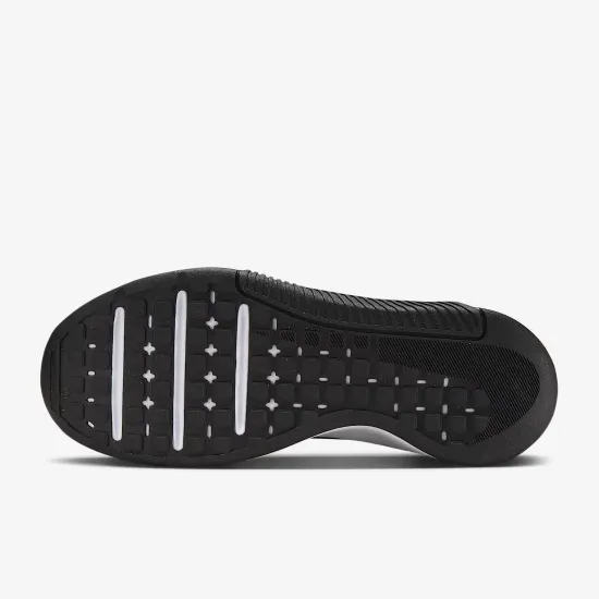Кросівки Nike MC Trainer 3 FQ1830-001