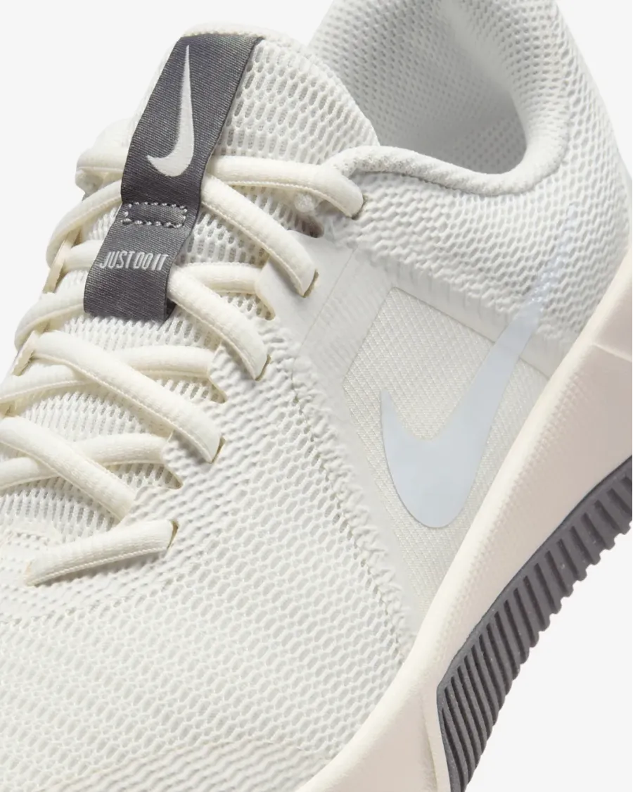 Кросівки Nike MC Trainer 3 FQ1830-120