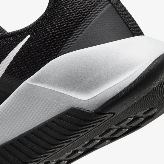 Кросівки Nike MC Trainer 3 FQ1831-001