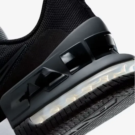 Кросівки Nike Air Max Alpha Trainer 6 FQ1833-009
