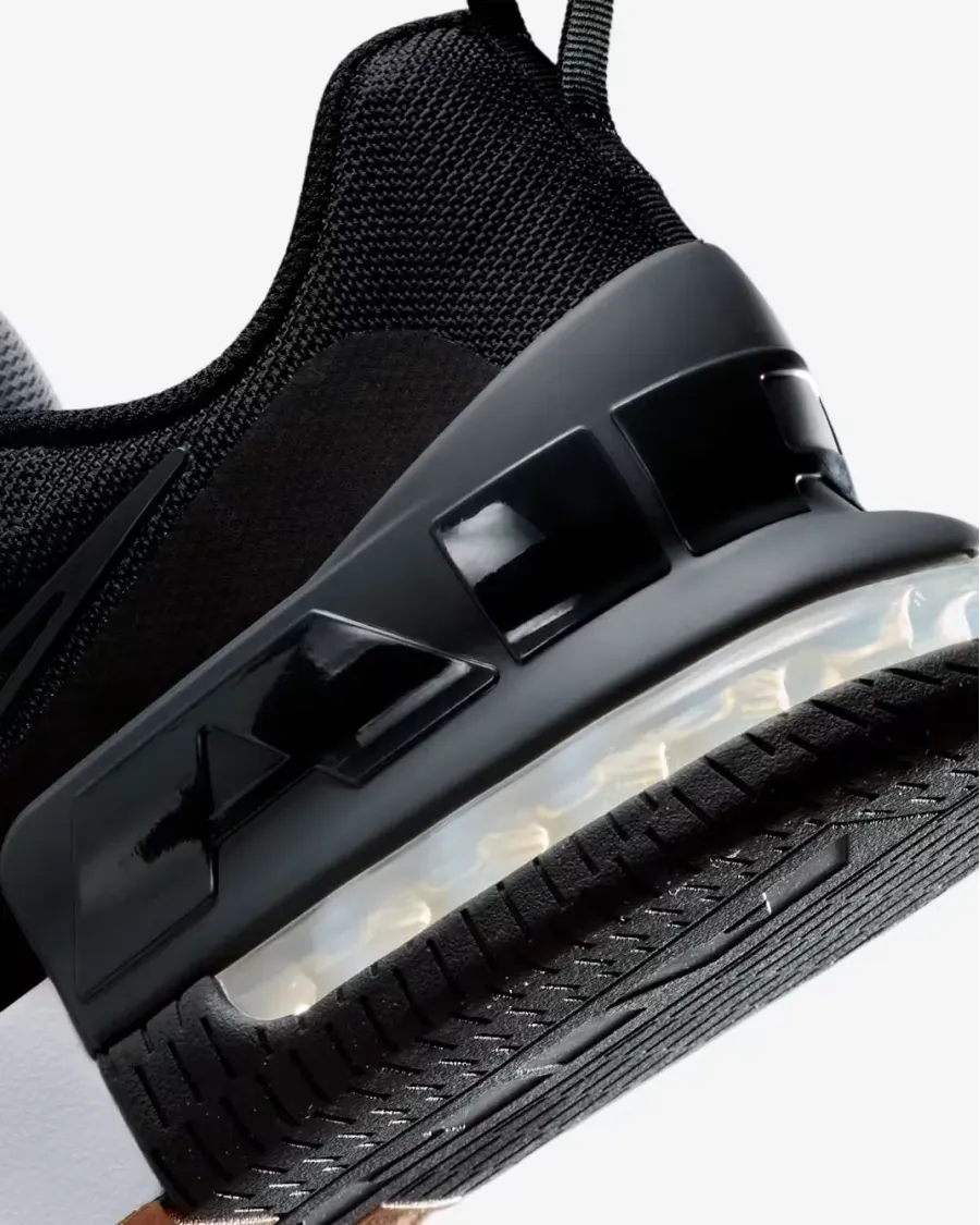 Кросівки Nike Air Max Alpha Trainer 6 FQ1833-009