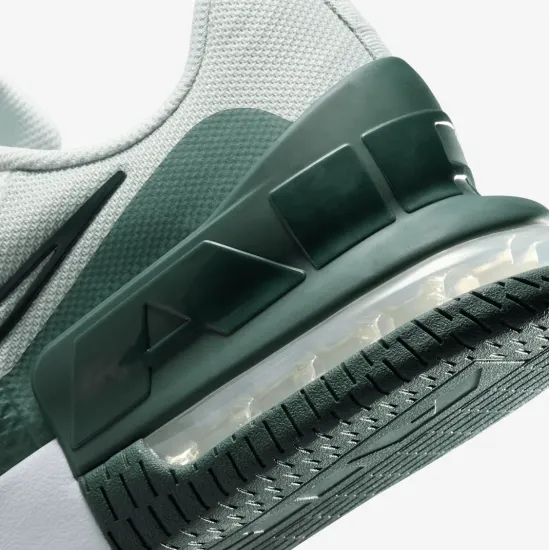 Кросівки Nike Air Max Alpha Trainer 6 FQ1833-108