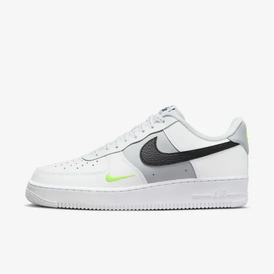 Кросівки Nike Air Force 1 07 FQ2204-100
