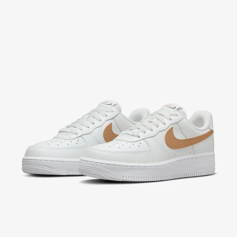 Кросівки Nike Air Force 1 07 FQ2742-101