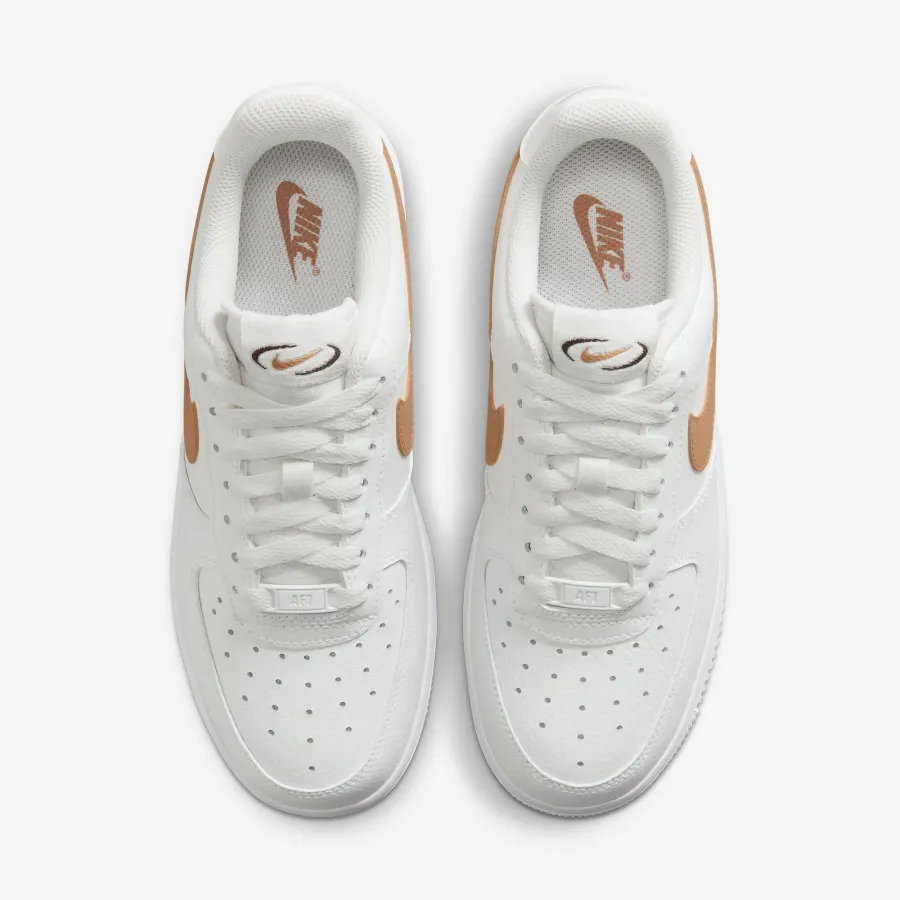 Кросівки Nike Air Force 1 07 FQ2742-101