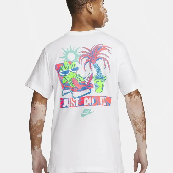 Футболка Nike Sportswear FQ3748-100