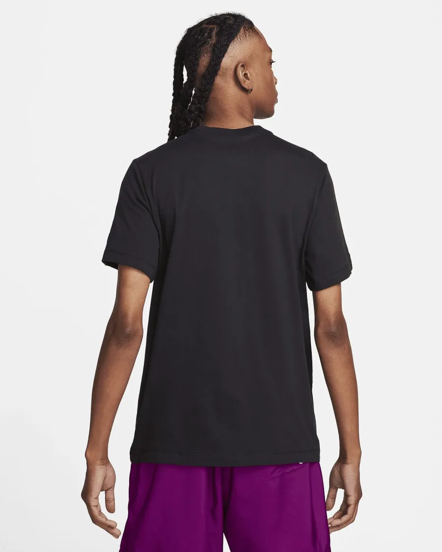 Футболка Nike Sportswear FQ3774-010
