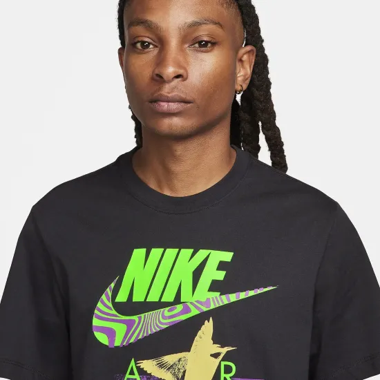 Футболка Nike Sportswear FQ3774-010
