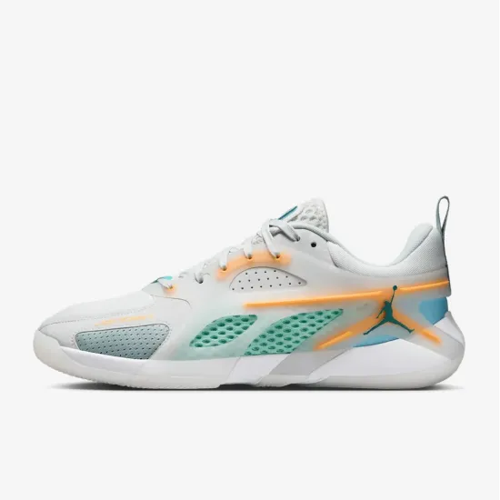 Кросівки Nike Air Jordan Heir Series FQ3858-101