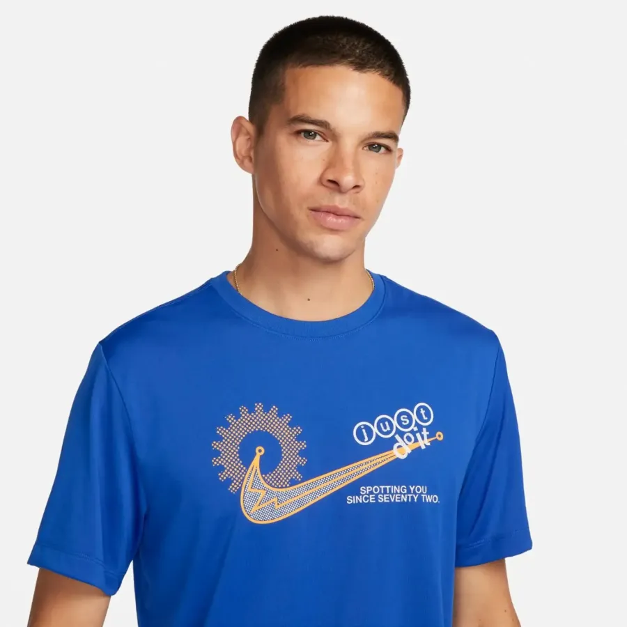 Футболка Nike Dri-FIT Tee RLGD IYKYK FQ3896-480