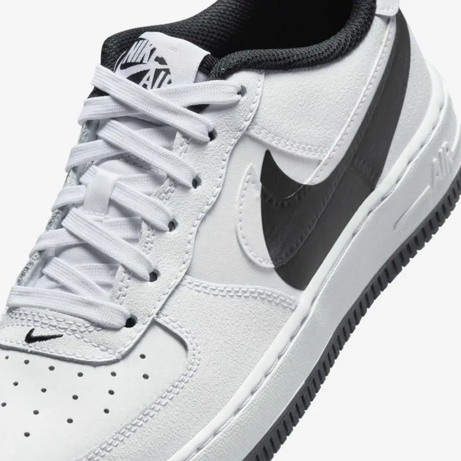 Кросівки Nike Air Force 1 LV8 4 FQ4118-100