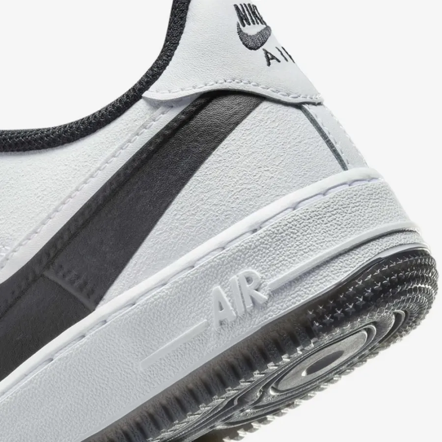 Кросівки Nike Air Force 1 LV8 4 FQ4118-100