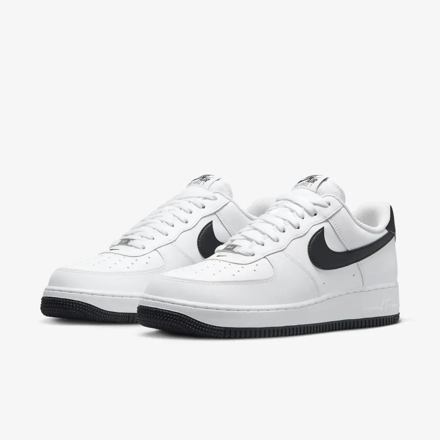 Кросівки Nike Air Force 1 Low '07 FQ4296-101