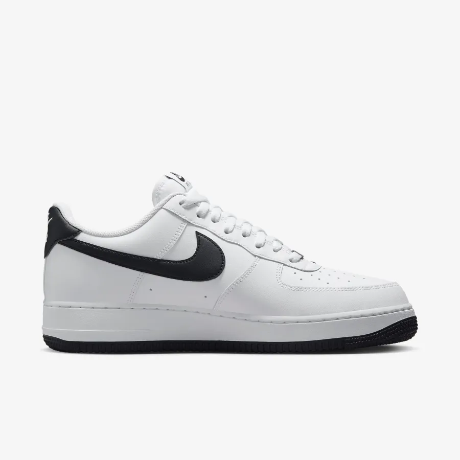 Кросівки Nike Air Force 1 Low '07 FQ4296-101