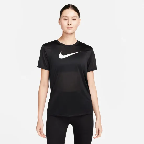 Футболка Nike Dri-FIT Graphic FQ4975-011