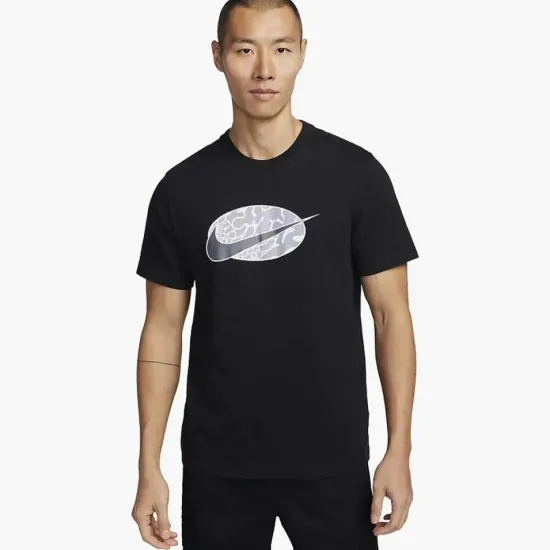 Футболка Nike Swoosh 12 Months FQ5929-010