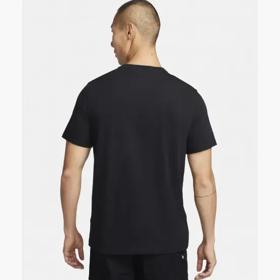 Футболка Nike Swoosh 12 Months FQ5929-010