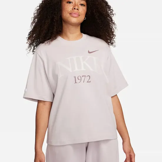 Футболка Nike Sportswear Classic FQ6600-019