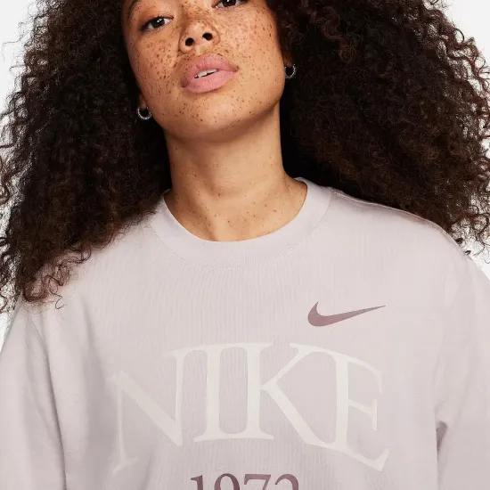 Футболка Nike Sportswear Classic FQ6600-019