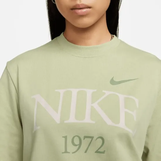 Футболка Nike Sportswear Classic FQ6600-371