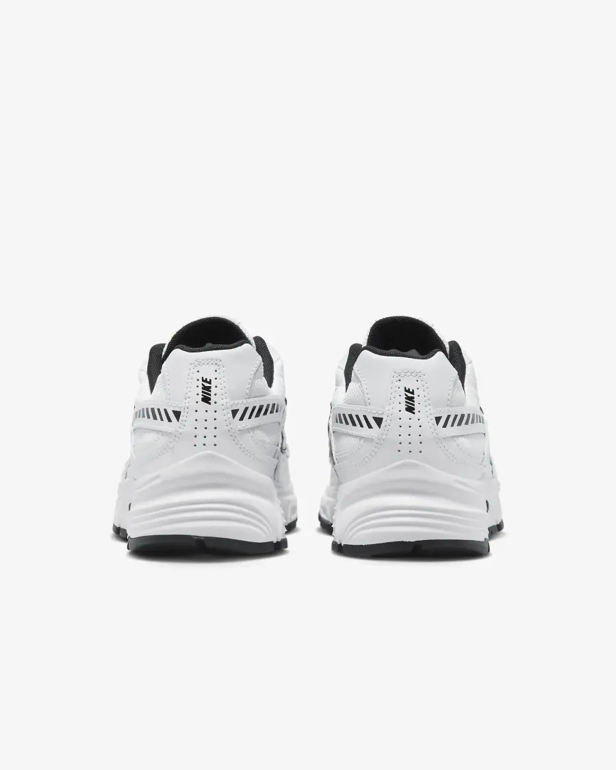 Кросівки Nike Initiator FQ6873-101