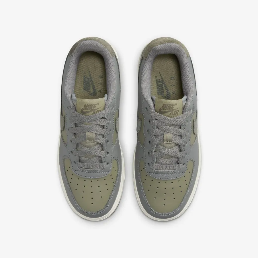 Кросівки Nike Air Force 1 LV8 FQ6948-001