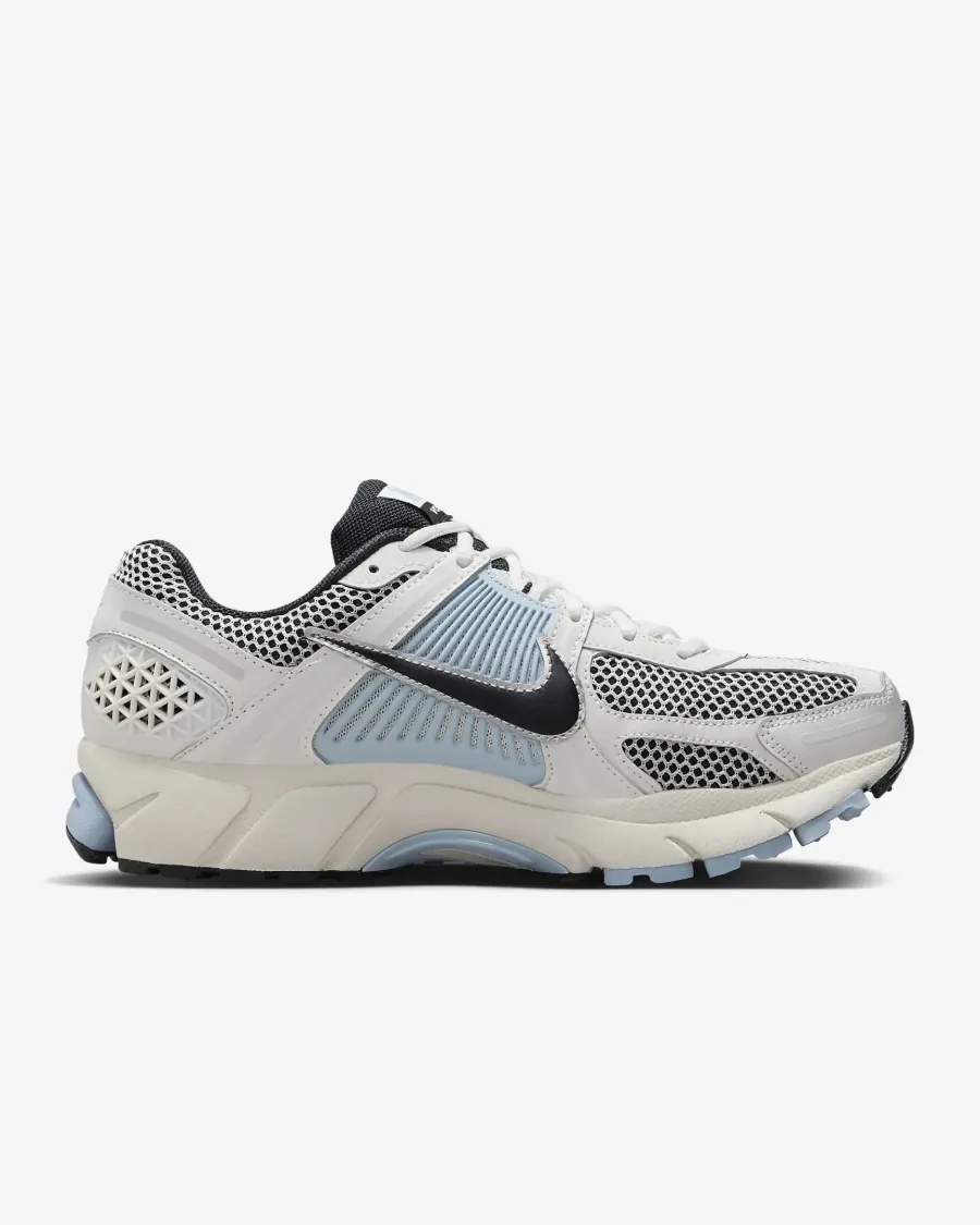Кросівки Nike Zoom Vomero 5 FQ7079-001