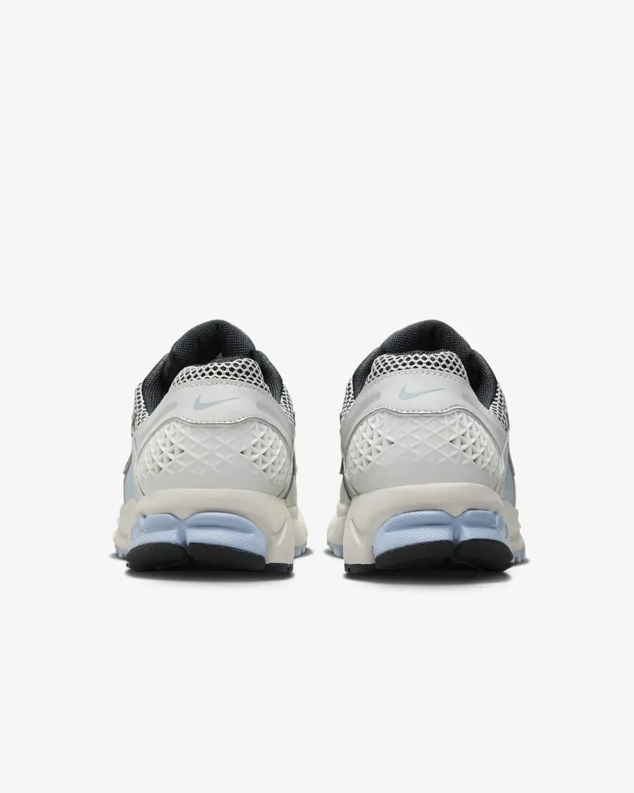 Кросівки Nike Zoom Vomero 5 FQ7079-001