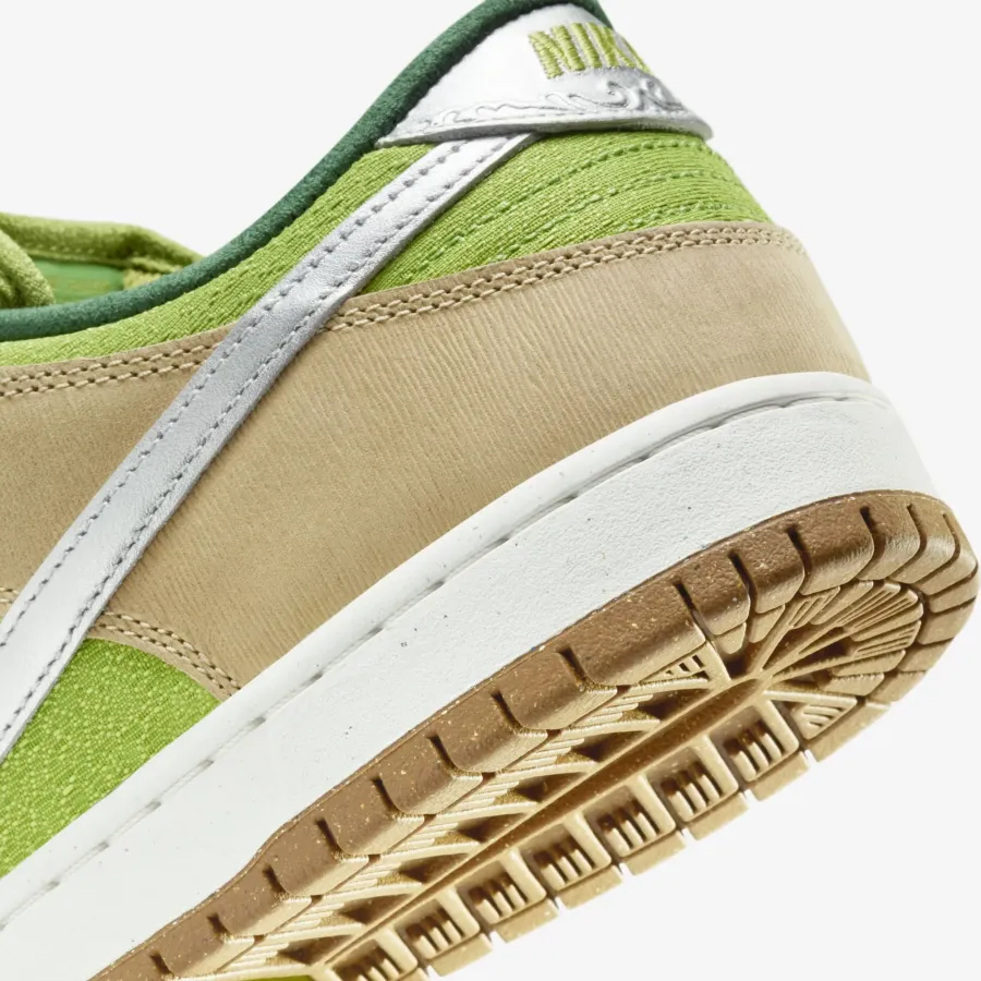 Кросівки Nike SB Dunk Low Escargot FQ7585-200