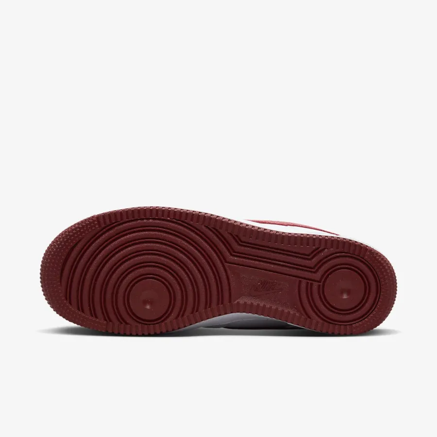 Кросівки Nike Air Force 1 Low '07 FQ7626-100