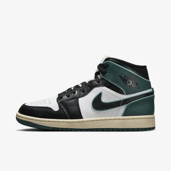 Кросівки Nike Air Jordan 1 Mid SE FQ7818-100