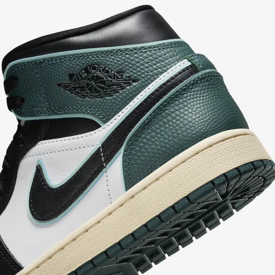 Кросівки Nike Air Jordan 1 Mid SE FQ7818-100