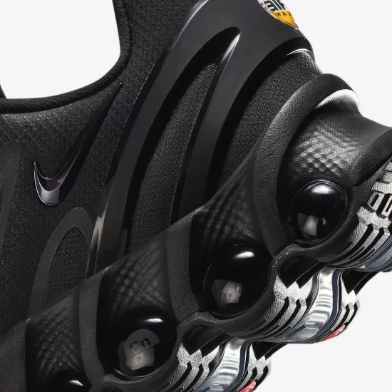 Кросівки Nike Air Max DN8 FQ7860-002